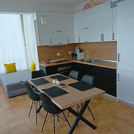 Apartmán Dagmar Durrës Exterior foto